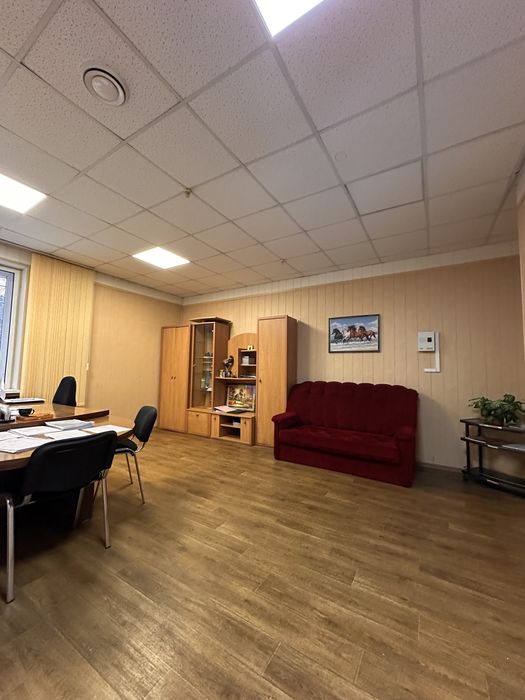 Офіси та складські приміщення Дніпровська