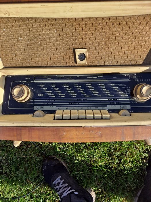 Radio BOLERO 3281