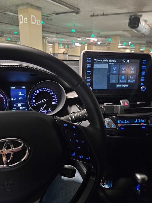 Wynajem samochodu UBER/BOLT/FREENOW - Toyota Corolla / CHR