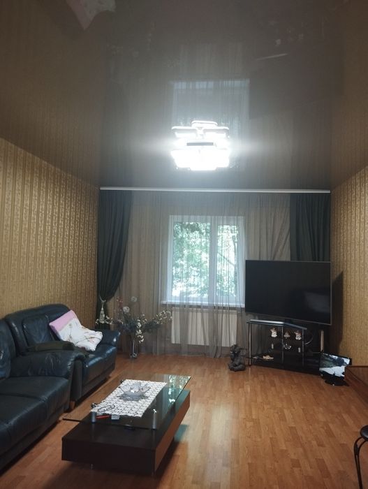 Продам 2 поверховий будинок Нововодолазький район  з Евроремонтом