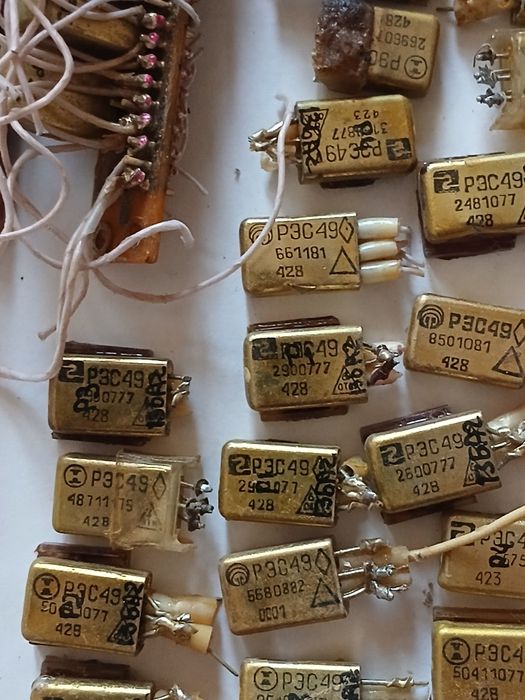 Реле РЭС 49 - 88 штук