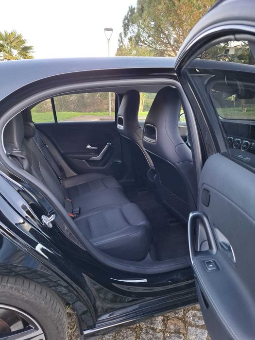 Mercedes Benz a250e 8G-DCT