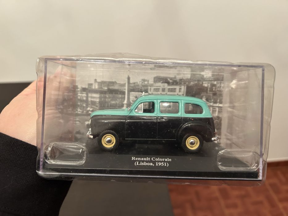Renault Colorale (Lisboa, 1951) Modelo de táxi 18-25