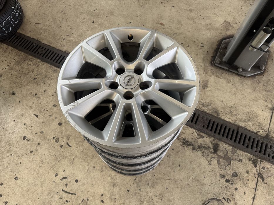 Felgi 17  5X110 Opel Astra H , G Opel Vectra B , C , Opel Signum , Opel Astra C , Opel Meriva A