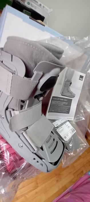Bota walker S 38