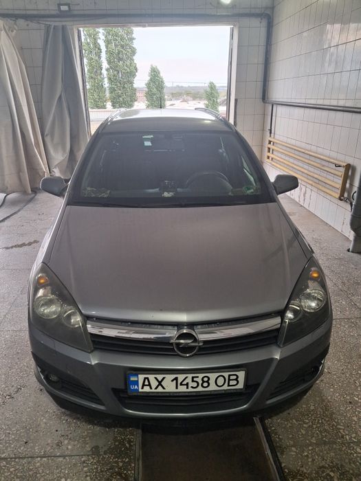 Продам Опель Астра 1.6