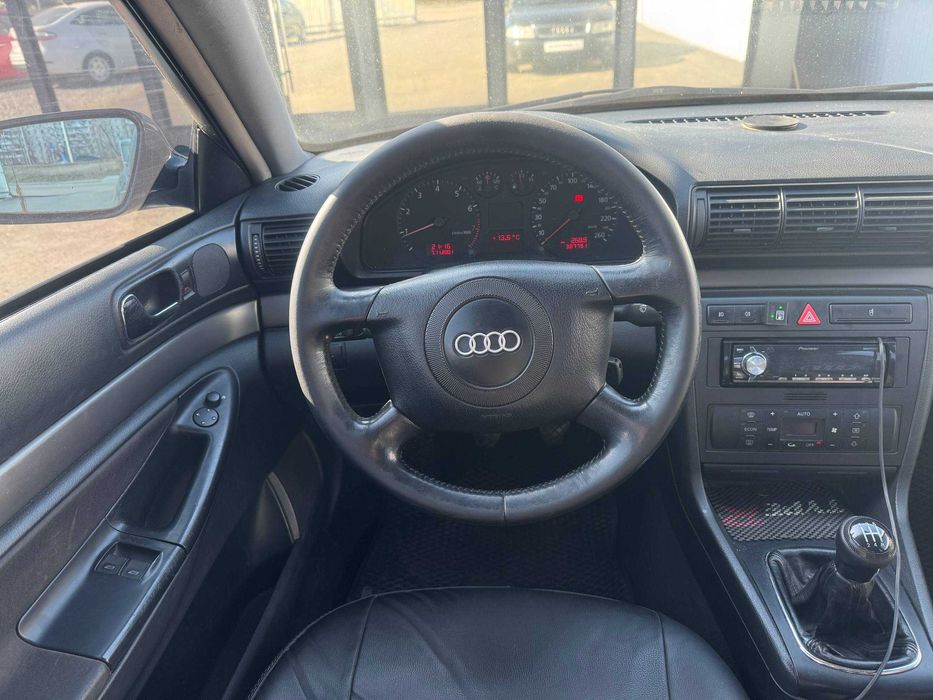 Audi A4 2000 1.8 атмо Газ/Бенз МКПП - Обмін/Кредит/Лізинг