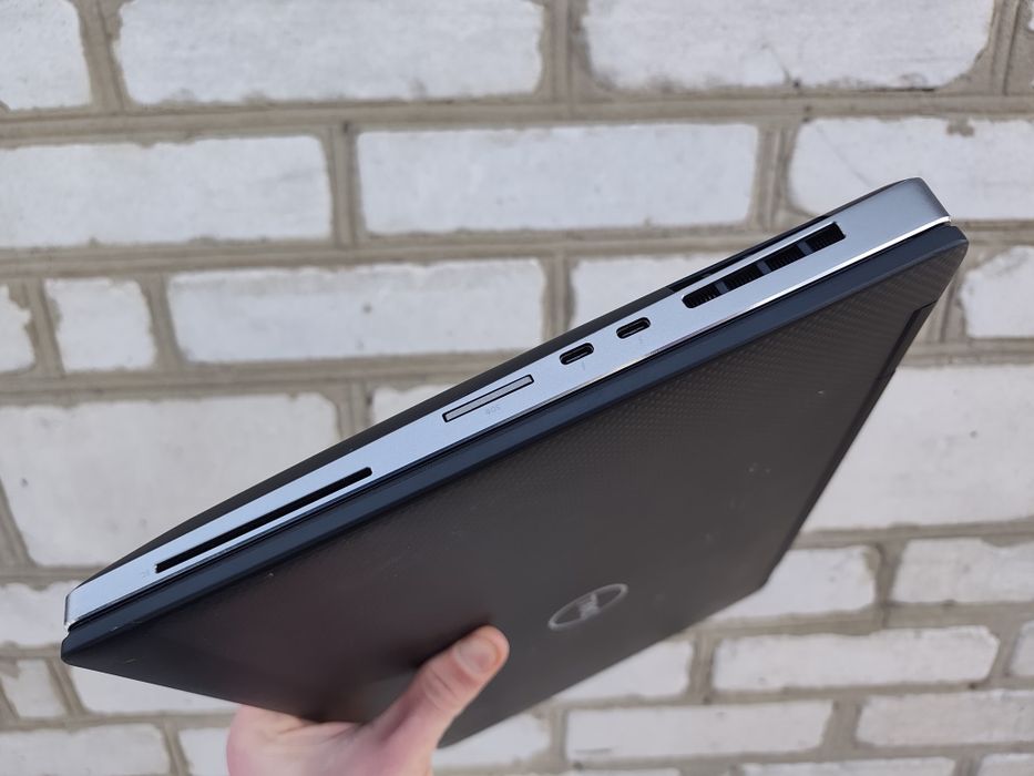 6 ядер Ігровий ноутбук DELL (i7 8750H/16/512/P3200 6gb)