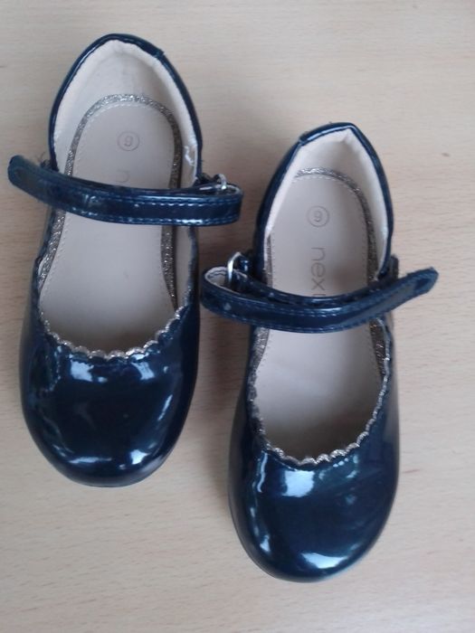 Туфлі на дівчинку