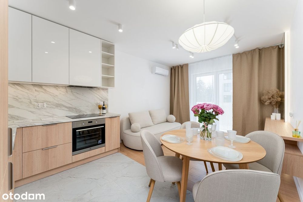UNIKALNY Apartament | 2 Pokoje | Bez PCC | Garaż | Balkon| Bagry
