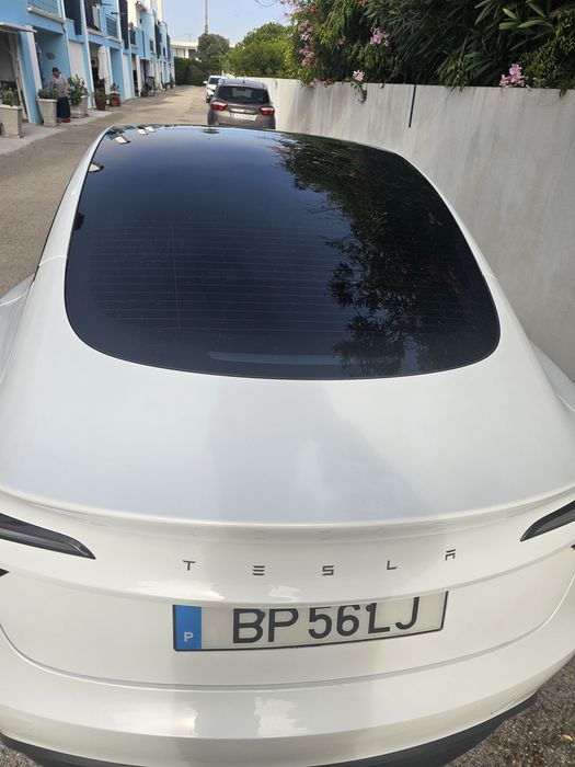 Tesla Model 3 Long Range Premium RWD