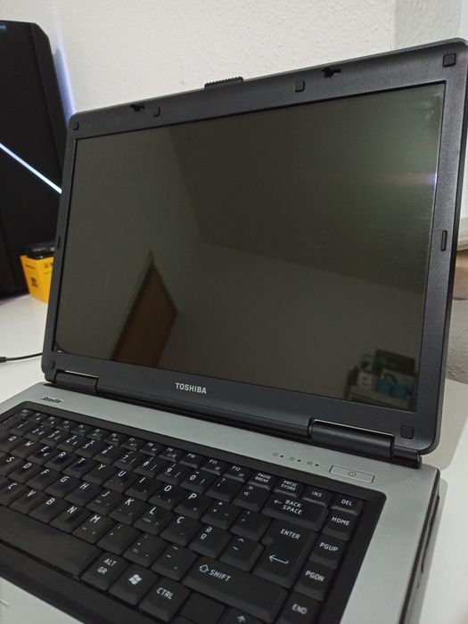 Computador Portátil Toshiba64586079918721121