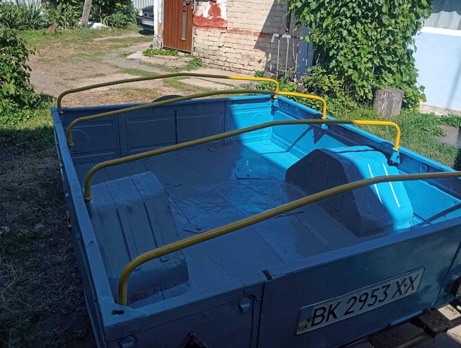Легковий причіп в чудовому стані