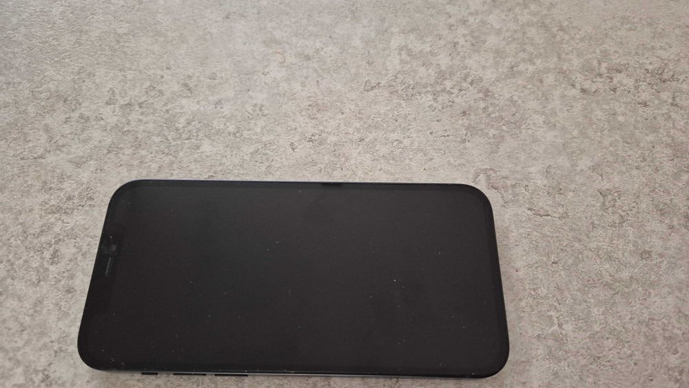 Telefon I phone 12