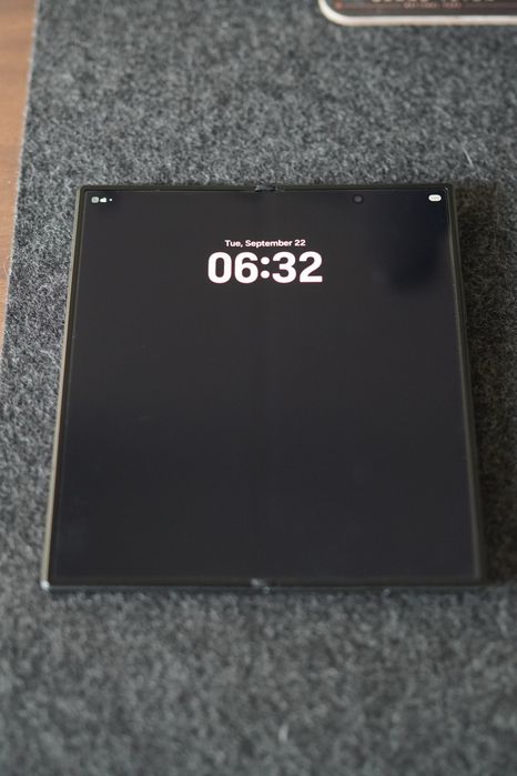 Samsung Galaxy Z Fold 8 Ultra 256GB Preto