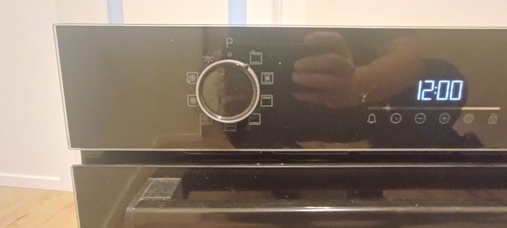 Sprzedam piekarnik Beko