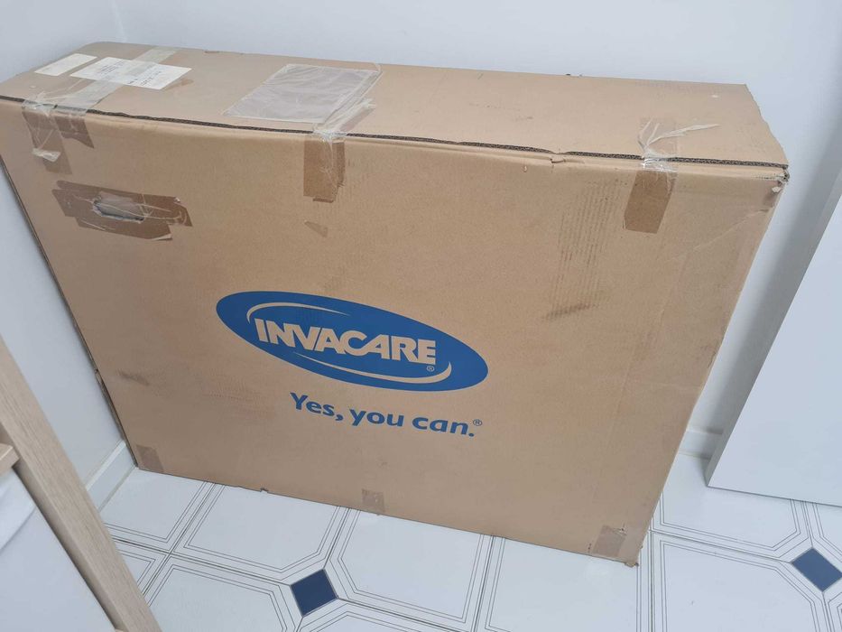 Cadeira de banho Invacare Lima H273