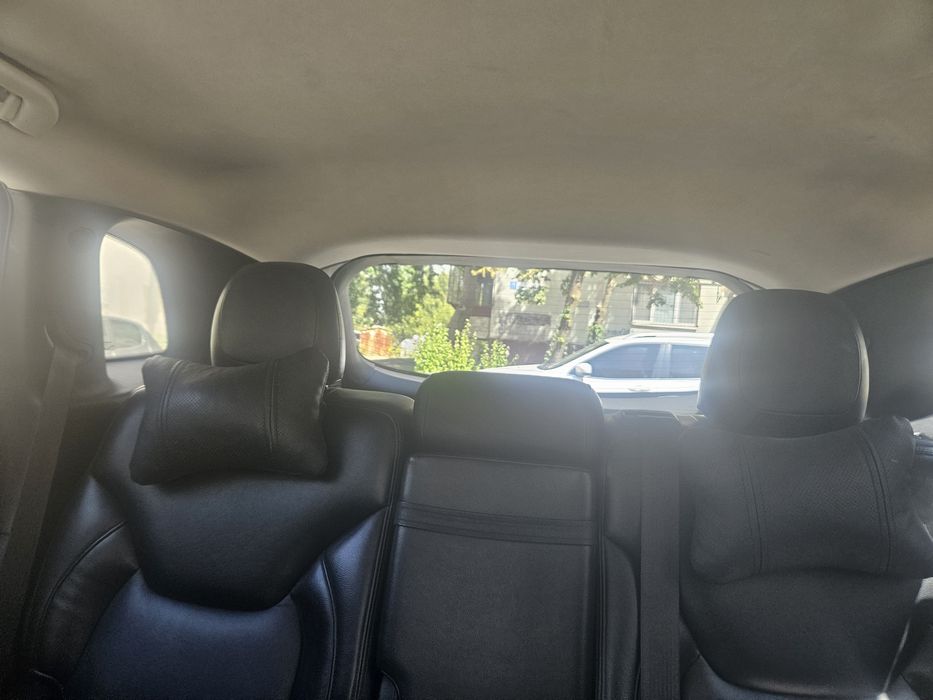 Jeep Cherokee Limited White