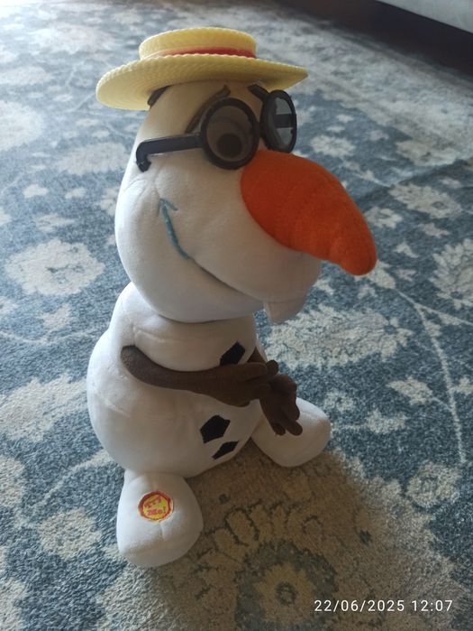 Boneco Olaf (faz sons)