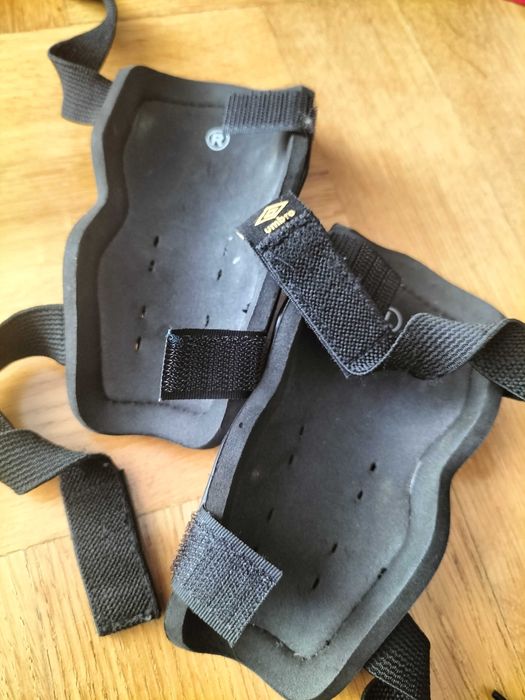 Buty do piłki nożnej 32