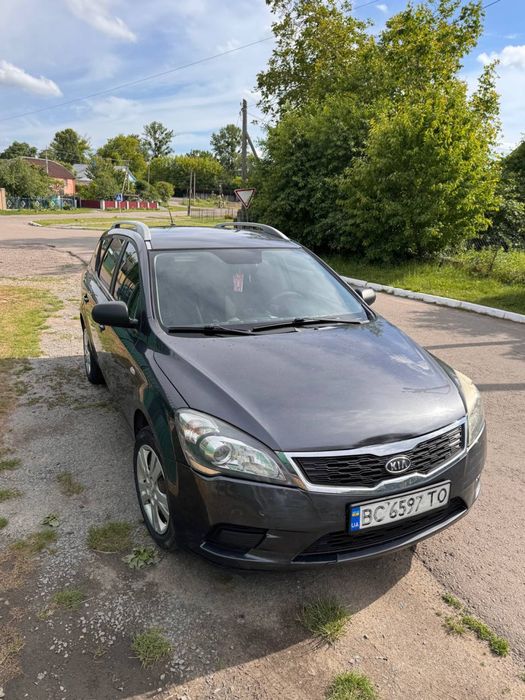 Продам kia ceed 2009