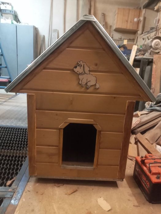 Дерев‘на будка для собаки