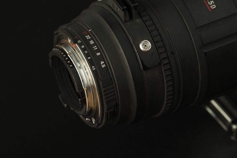 Sigma AF 500 mm f/4.5 D APO EX HSM do Nikon, lepszy od 150-600