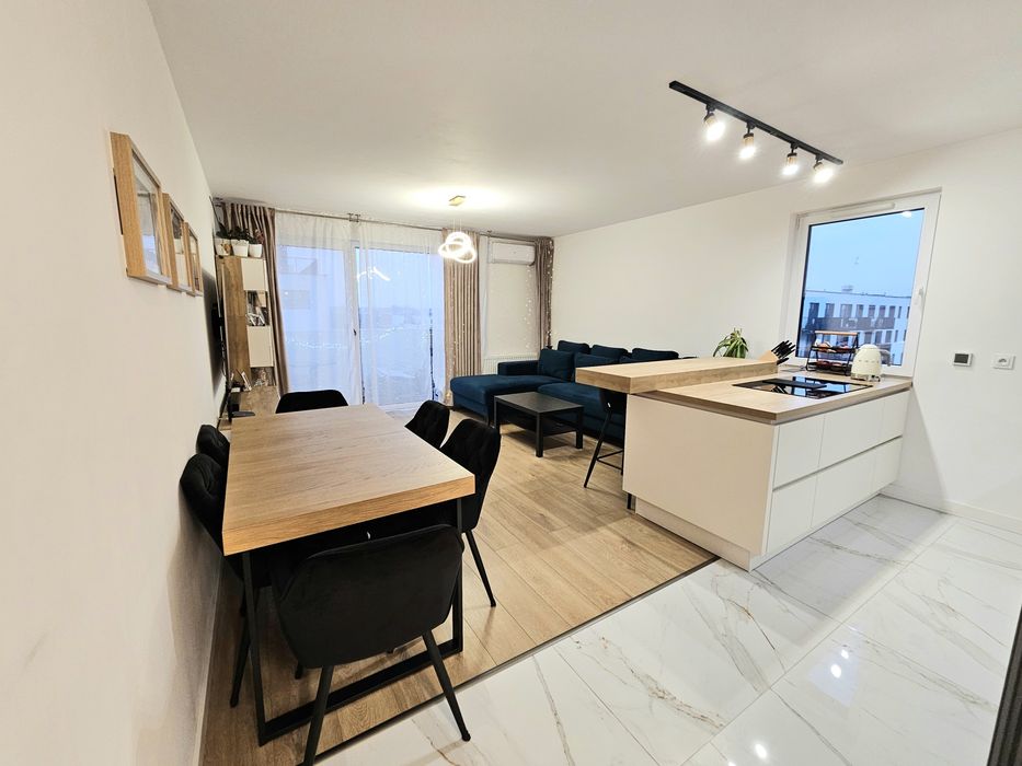 Mieszkanie 3 pokojowe 66 m2, garaż, klimatyzacja, balkon