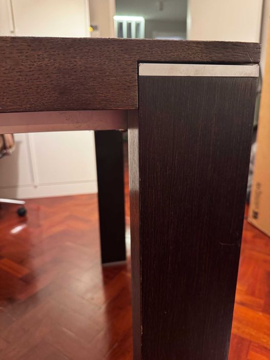 Mesa de Jantar extensivel de 150cm/ 250cm comprimento em madeira de wengué