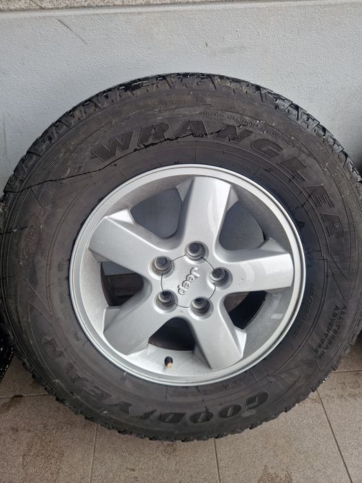 Vendo jantes Jipee Cherokee