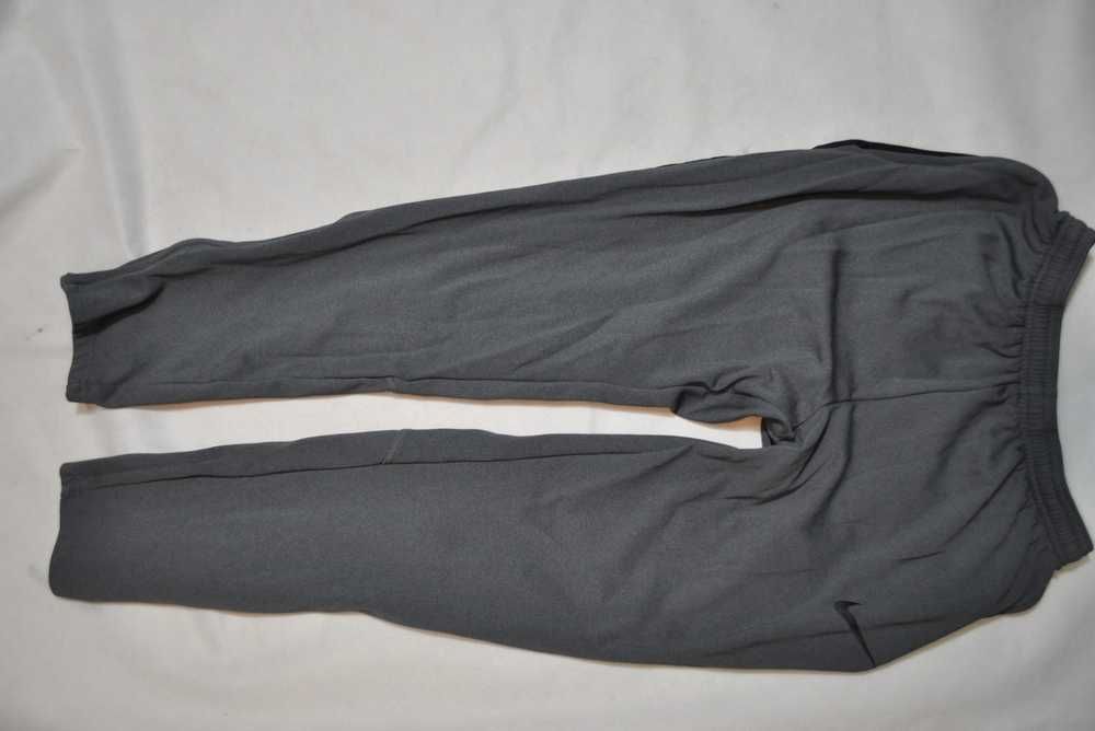 NIKE DRI-FIT S męskie spodnie sportowe biegowe leginsy s5v