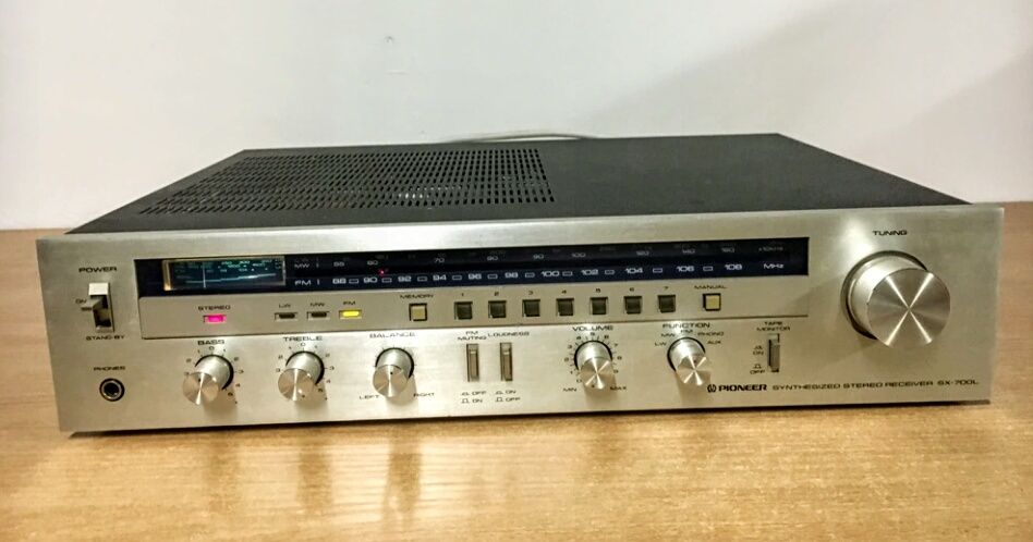 Amplituner Pioneer SX-700L