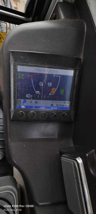 Sprzedam TAKEUCHI TB230