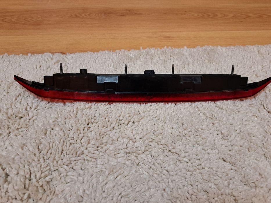 Стоп-сигнал Volvo XC90 XC60 S90 V90 каталожный - 32228419