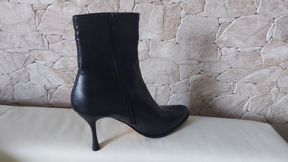 Czarne botki na obcasie CCC 41 Jenny Fairy