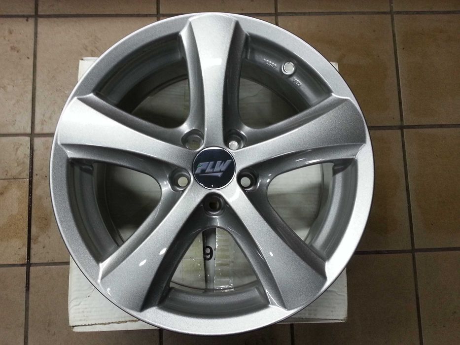 Felgi aluminiowe 5x100 x 63,3 7,5x16 ET-35 ProLine PLW PF