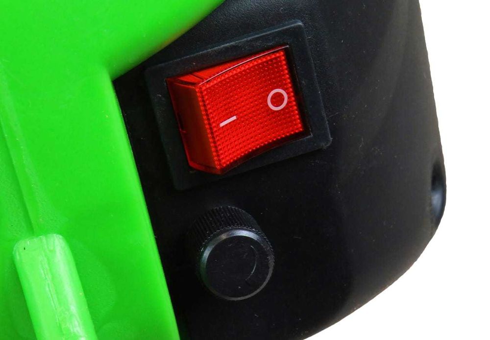 BASS POLSKA Plecakowy Elektryczny Opryskiwacz Akumulatorowy 18l BP8631