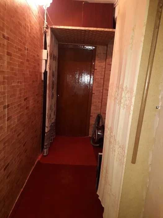 4комнаты  в коммуне Давида Ойстраха