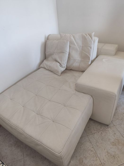Vendo sofá  em Polipele em bom estado