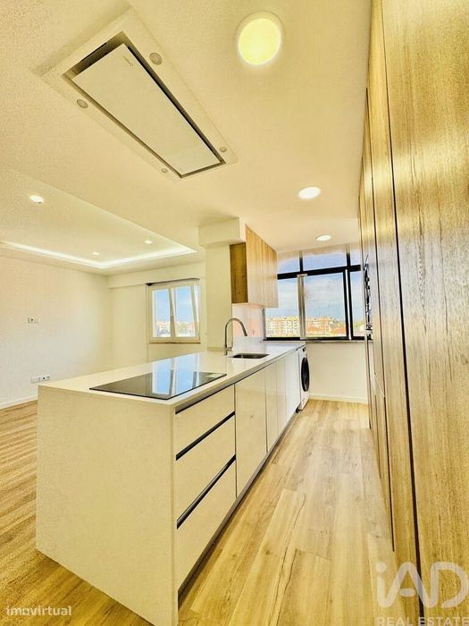 Apartamento T1 em Amora de 50 m2