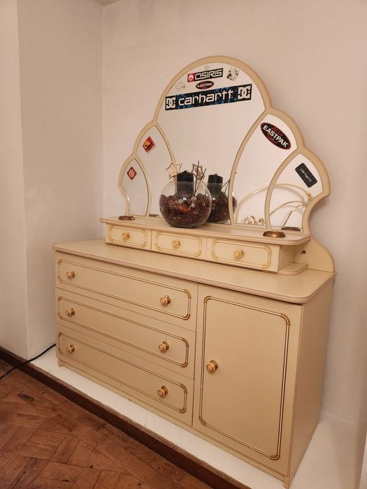 Quarto completo mobília