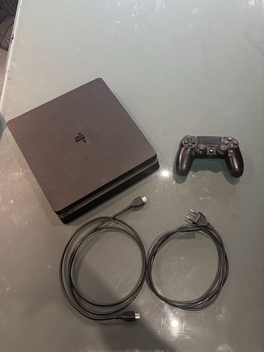 PS4 Slim 872GB+ Comando Original + Cabos | Excelente Estado