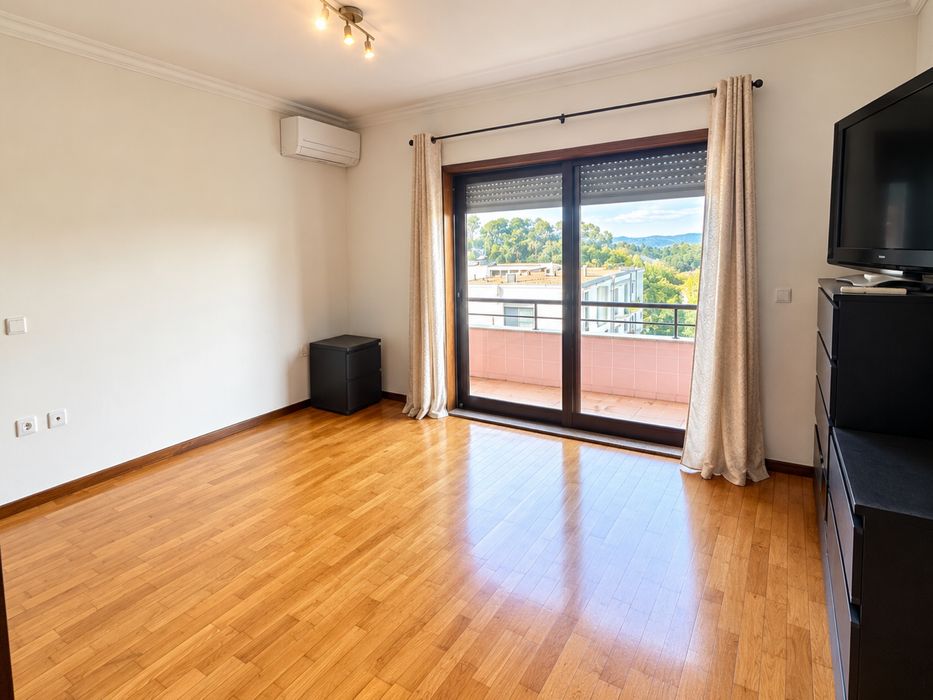 Apartamento T2+1 Penafiel