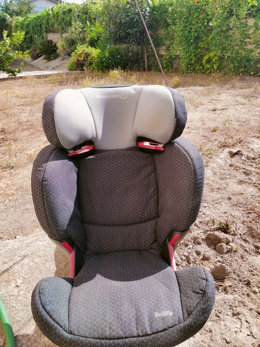 Cadeira auto bebê confort grupo 2/3.