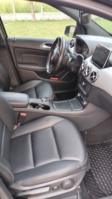 Mercedes b2500 Electric 2015