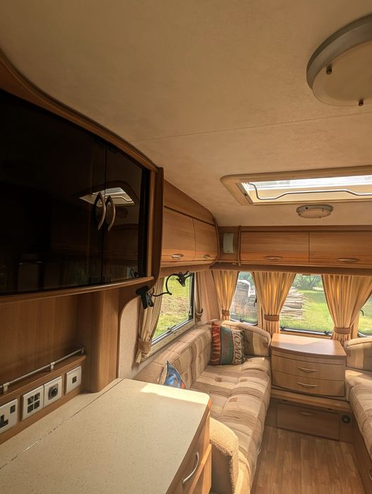 Przyczepa kempingowa Coachman 460/2 vip