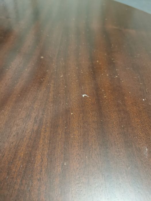 Mesa de jantar redonda extensível em madeira maciça – 104 cm (132 cm aberta) – Ideal para restauro