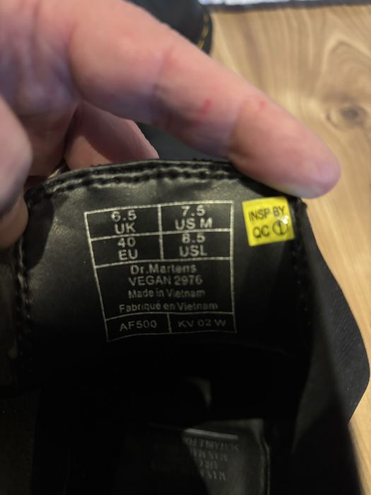 Buty Dr Martens Vegan 2976 roz. 40