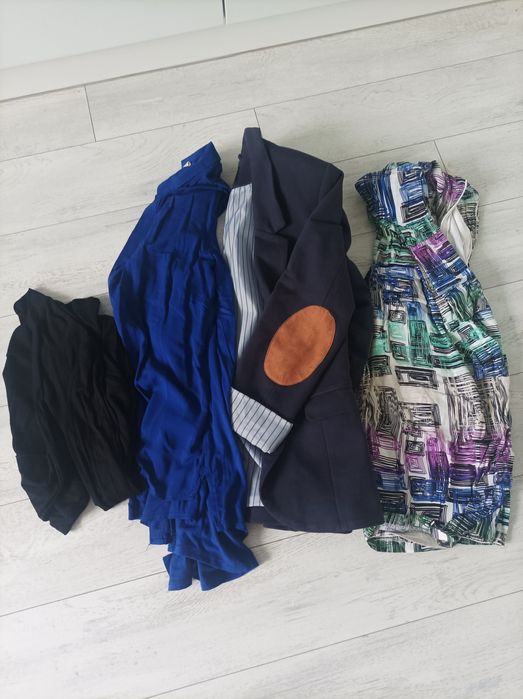 Продам женские вещи 200 грн