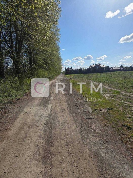 Продаж земельної ділянки в Княгининку